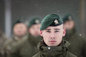 Ar bus kam ginti valstybę? Gąsdinančius skaičius pamatę jaunuoliai puolė raminti