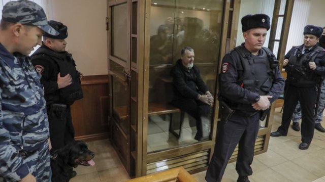 Buvusiam Ukrainos prorusiškų separatistų vadui I. Girkinui – 4 metai kalėjimo už ekstremizmo raginimą