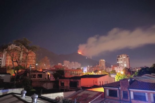 Kolumbijai nesusitvarkant su gaisrais, prezidentas žada imtis priemonių