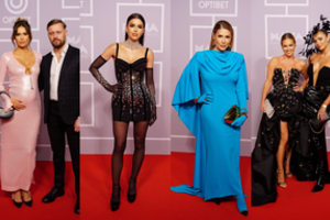 Stiliaus ir muzikos puota: raudonuoju „M.A.M.A. 2023“ kilimu žengė išsipuošusi šalies grietinėlė