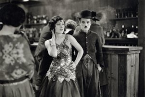 LNOBT scenoje – „Kino pavasaris“:  tradicija tapęs Charlie Chaplinas ir šiurpus naktinis seansas