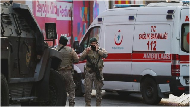 Stambule surengtas išpuolis: ginkluoti vyrai atakavo bažnyčią