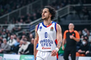 Prieš turkų „Anadolu Efes“ kelionę į Kauną – skaudus pralaimėjimas šalies čempionate