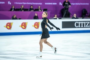 Asmeninius rekordus gerinusi A. Golovkina Turkijoje sužibo auksu