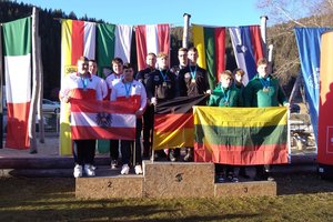 Iš Europos bavariško akmenslydžio čempionato lietuviai grįžo su trimis medalių komplektais