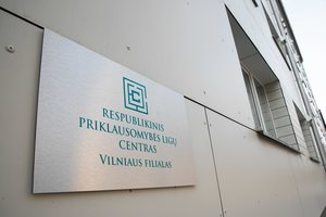 Vilniuje naujai atidarytas Priklausomybės ligų centro filialas: šiuo metu gali gydytis 86 pacientai
