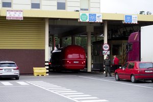 Nacionalinio saugumo komisija aptars, kaip mažinti piliečių judėjimo per sieną grėsmes: tarp pasiūlymų – ir pasienio punkto uždarymas