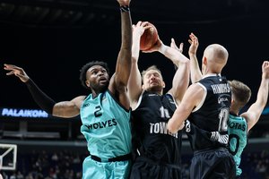 „Wolves“ Europos taurės turnyro namų kovas baigė smogę „Towers“ ekipai
