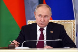 Įtaria, kad prieš prezidento rinkimus V. Putinas nori atjungti Rusiją nuo išorinio interneto