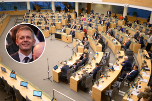 Seime – panika dėl tikrinamų čekiukų: politikai laukė A. Tapino revizijos, bet baimės netrūksta