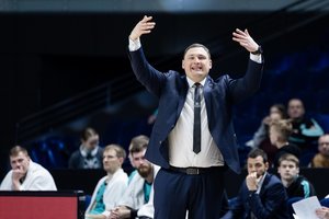 „Wolves“ trenerio N. Pacevičiaus reakcijos – viską išduoda prikabintas jam mikrofonas