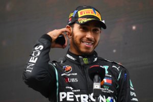 L. Hamiltonas palieka „Mercedes“ komandą ir keliasi į „Ferrari“