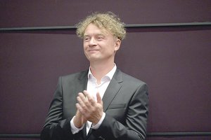 Režisierius I. Jonynas grįžta į teatrą skausminga premjera