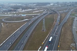 Vairuotojų keiksmai dar plūs visus šiuos metus: visiškai sustojo kertinės estakados Kaune remontas