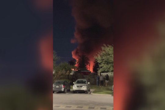 Tragiška nelaimė JAV – ant mobiliųjų namelio parko nukrito lėktuvas: neišvengta aukų