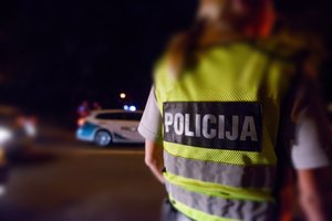 Tyrimui dėl galimos seksualinės prievartos prieš policijos pareigūnę sudaryta trijų prokurorų grupė