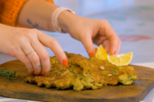 Šnicelis pagal K. Starkienę: taip paruošta vištiena taps sultinga ir traški