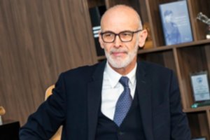 Seka krepšinio pėdomis: Latvijos futbolo rinktinę treniruos ne V. Dambrauskas, o italų specialistas