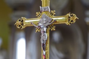 Bažnyčią ir vėl drebina skandalai: per 3 metus Lietuvos vyskupijose galėjo būti tiriama 11 atvejų dėl nepilnamečių išnaudojimo