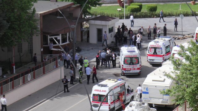 Turkijos sostinėje užfiksavo šaudynes: tarp sužeistųjų – trys policininkai
