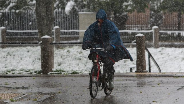 Darganotas oras nesitrauks: numatoma šlapdriba, sniegas ir stiprus vėjas