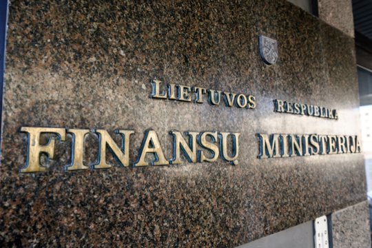 Lietuva pasiskolino 1,5 mlrd. eurų