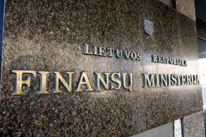Lietuva pasiskolino 1,5 mlrd. eurų