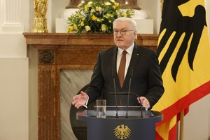 Vokietijos prezidentas su žmona pradėjo valstybinį vizitą Mongolijoje