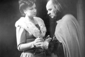 Paaiškėjo, kur ir kada galima atsisveikinti su mirusia viena ryškiausių lietuvių aktorių A. Janušauskaite-Dausiene