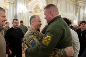 Penki iššūkiai, su kuriais susidurs naujasis Ukrainos kariuomenės vadas O. Syrskis