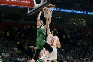 „Raudonoji žvaigždė“ krenta po „Žalgirio“ kojomis – kauniečiai švenčia pergalę Serbijoje​