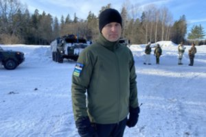 Gynybos ministras H. Pevkuras: Estija netiki V. Putino pareiškimais ir toliau stiprina gynybą