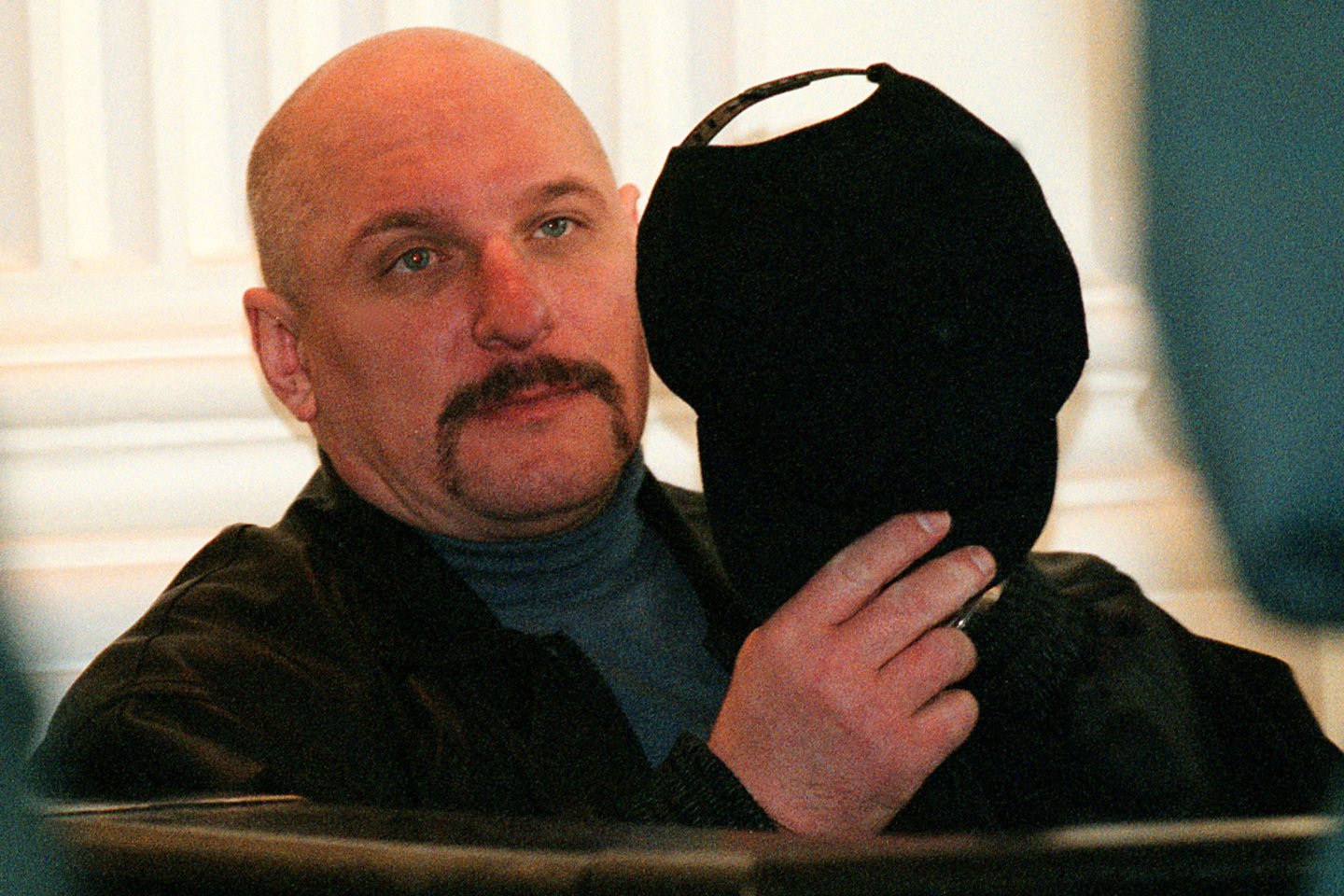  Liūdnai pagarsėjęs "Vilniaus bomberis" lieka nuteistas iki gyvos galvos, bausmė jam nesušvelninta. <br> R. Jurgaičio nuotr. 