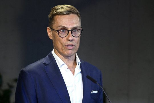 Suomija išsirinko naują prezidentą: juo tapo premjero pareigas ėjęs A. Stubbas