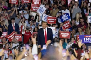 Po kritikos bangos dėl raginimo Rusiją pulti NATO nares – naujas D. Trumpo pareiškimas