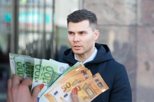 Prabilo apie neregėto masto aferą: Š. Stepukonio galimai pasisavintos sumos auga, tikimybė jas susigrąžinti – mažėja