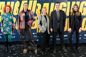 Sostinėje vykusios komedijos „Draugų lažybos“ premjeroje – gausus būrys garsenybių