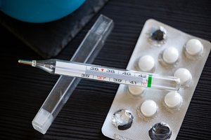 Nuodingi garai: ką daryti, jei sudužo gyvsidabrio termometras?