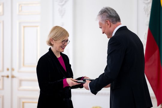 Prezidentūroje įteiktos Nacionalinės kultūros ir meno premijos. G.Jankevičiūtė.<br>J.Kalinsko (ELTA) nuotr. 