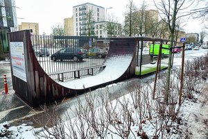 Naujamiesčio keistenybės keliauja į sąvartyną: kiek tai kainavo mokesčių mokėtojams?