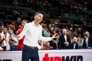 Lenkijos rinktinės vyr. treneris: „Mūsų žaidimo lygis pakyla rungtyniaujant prieš tokius varžovus“