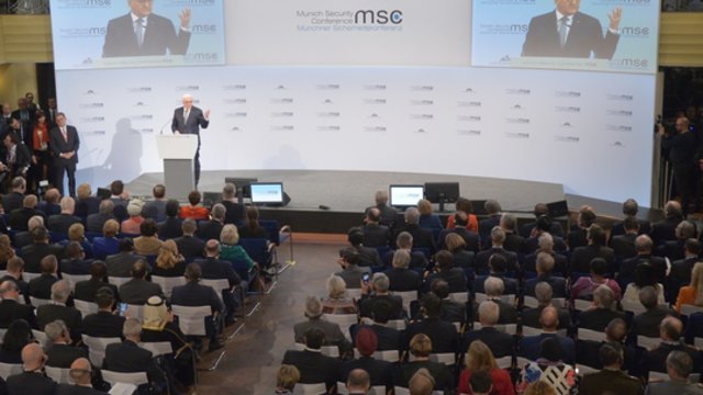 Miunchene – nuogąstavimai dėl JAV gynybos: G. Landsbergis abejoja, kad Europa karo atveju apsigintų pati