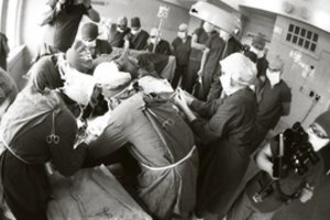 Balys Dainys apie transplantacijų eros pradžią Lietuvoje: grįždavau į namus miegoti, daugiau niekam jėgų nelikdavo