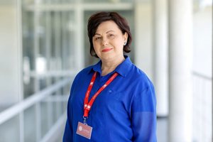 Ordinu apdovanota Carito darbuotoja: „Jei žmogus čia ateina, vadinasi, jam reikia“