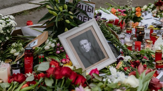 Politologas įvardijo galimus tarptautinius padarinius po A. Navalno mirties