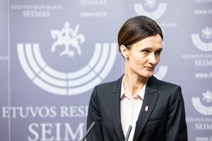 V. Čmilytė-Nielsen nesureikšmina parlamentarų skundų dėl kanceliarijos skirtų telefonų ir kompiuterių: nėra atliekamų lėšų