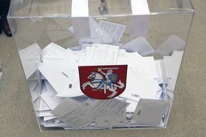 VRK išdavė parašų rinkimo lapus 10 kandidatų į prezidentus