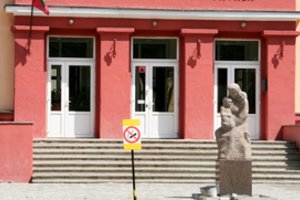 Vienoje iš Radviliškio progimnazijų – skandalas dėl seksualinio priekabiavimo: vyras iš darbo išėjo pats