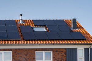 Varžybos dėl paramos saulės elektrinėms – jau tuoj pat: patarė, kaip pasiruošti