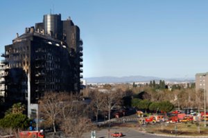 Ispanijos daugiabutyje kilus gaisrui žuvo keturi žmonės, 14 laikomi dingusiais